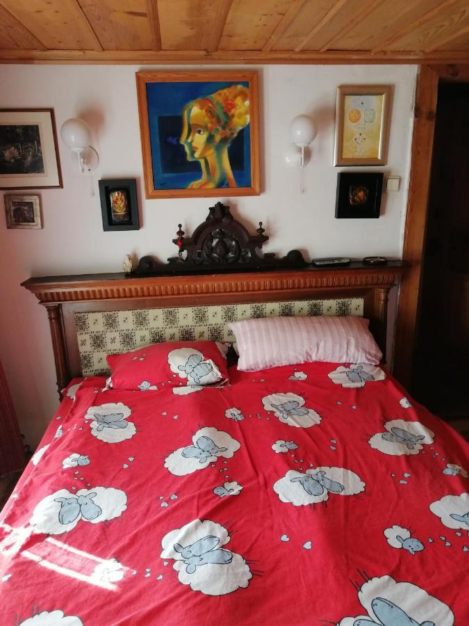 Къщата На Художника Hotel Zheravna Bagian luar foto